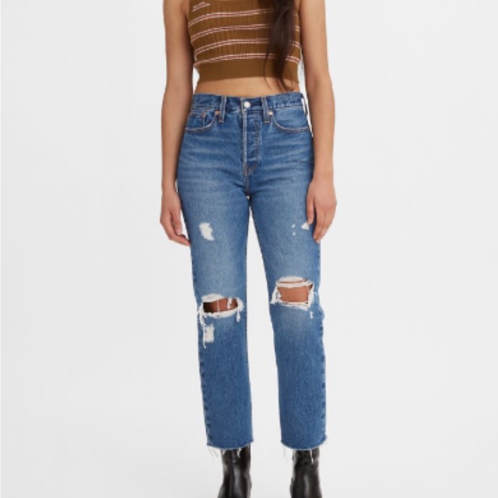 Levi’s high rise wedgie straight leg